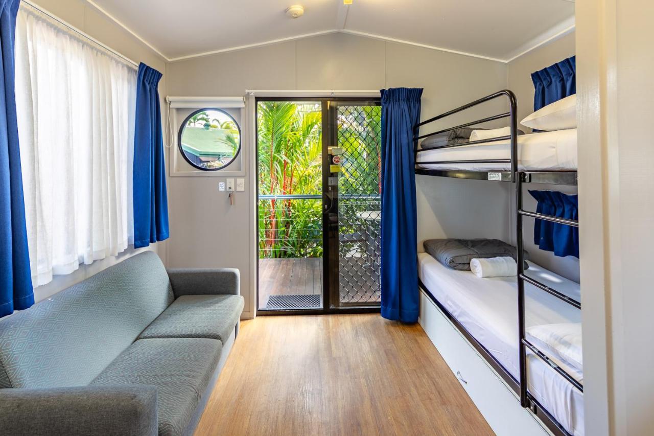 Ingenia Holidays Cairns Coconut Eksteriør bilde A typical interior of a typical cabin